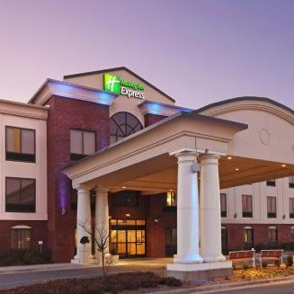 Holiday Inn Express Pine Bluff - Pines Mall Hotel By IHG Thumbnail