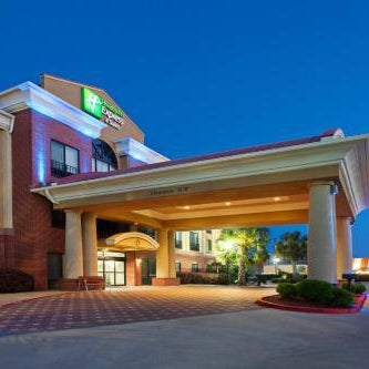 Holiday Inn Express Wharton Hotel By IHG