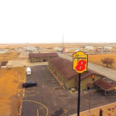 Super 8 by Wyndham Colby Thumbnail
