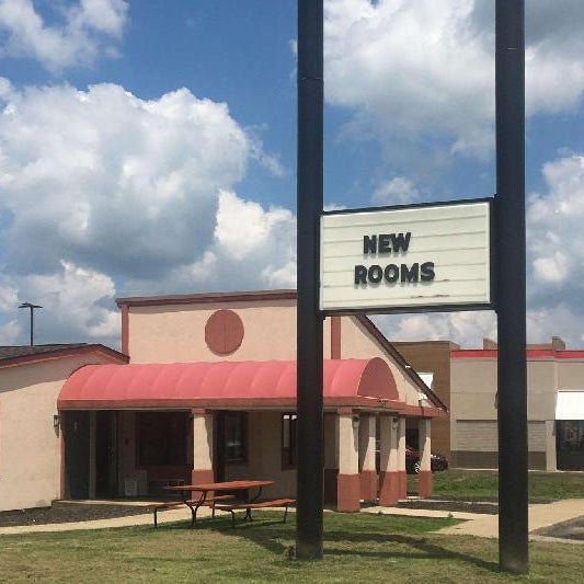 Rodeway Inn Circleville Thumbnail
