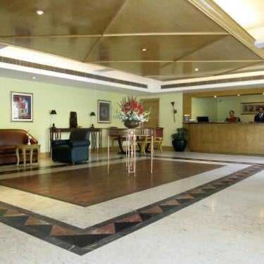 Hotel Ritz Plaza Thumbnail