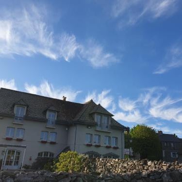 Logis Hôtel Restaurant & Spa les Remparts