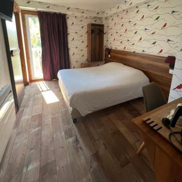 Cit'Hotel Le Montreal