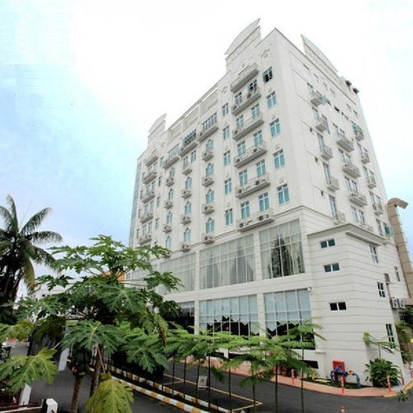 Crown Garden Hotel Thumbnail