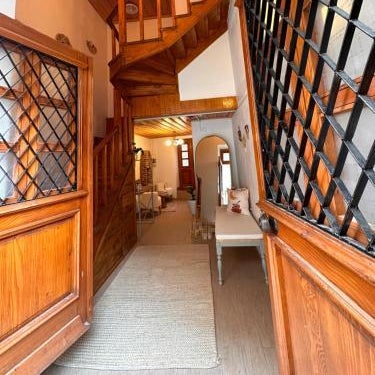 Hanole Guest House
