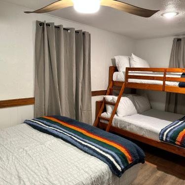 Three Pines Cabins Thumbnail