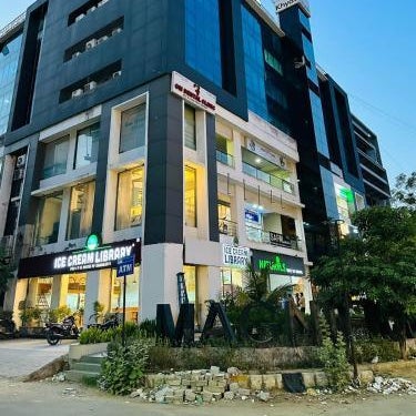 Hotel Royal Ican Sindhubhavan Road