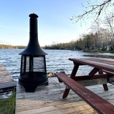 Archie's Lakeside Cabin