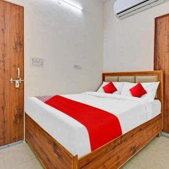 Hotel O Cozy Hut
