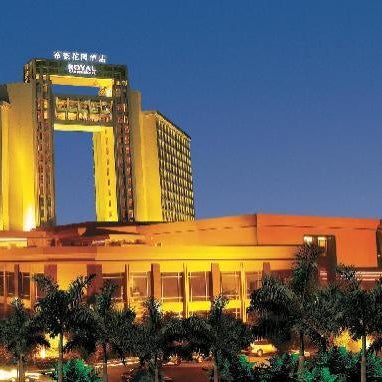Royal Garden Hotel