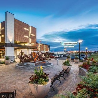 Hotel Universel, Centre De Congres Riviere-Du-Loup Thumbnail