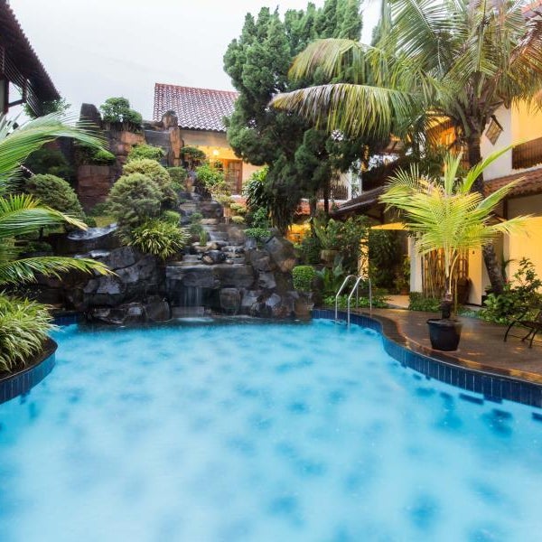 Duta Garden Hotel