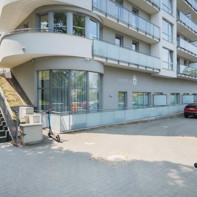 Comfy Apartment Kapitańska & Parking & Balcony by Noclegi Renters