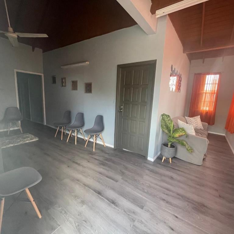 JJ Guest House Thumbnail