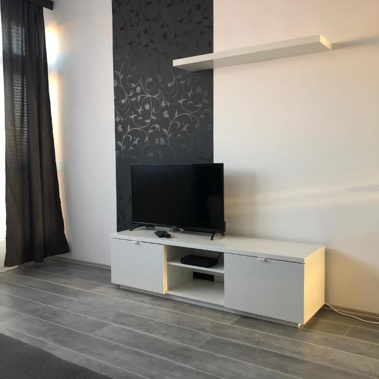 Dave Apartman Thumbnail