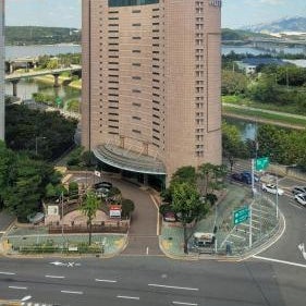 Hotel Niagara Thumbnail
