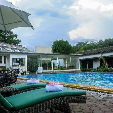 Trio Azana Resort Magelang