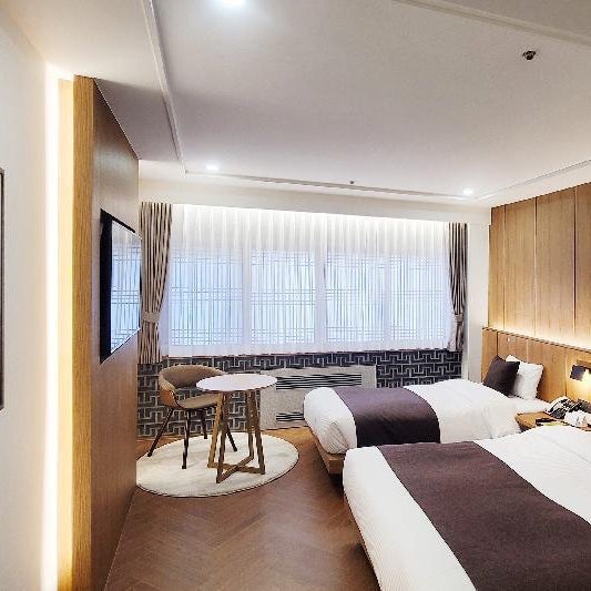 Commodore Hotel Busan Thumbnail