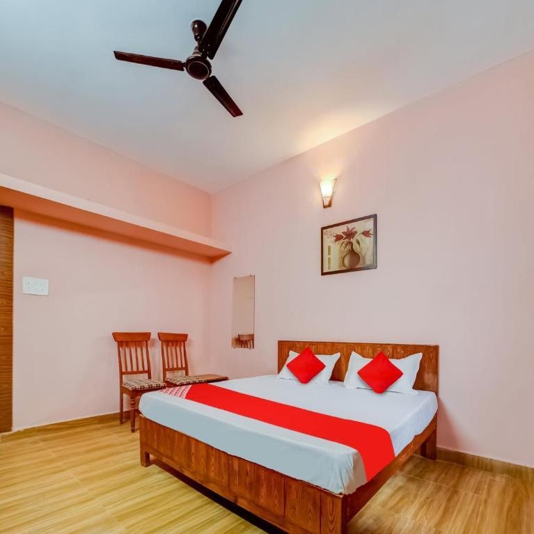 Hotel O Crown Square