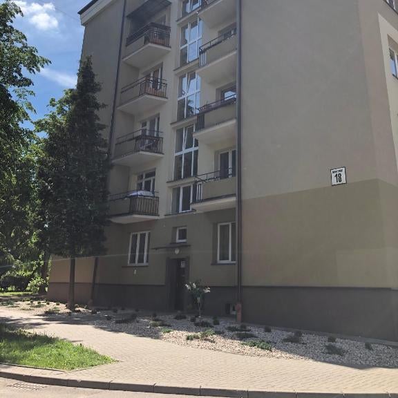 CR Uroczy Apartament w Centrum Nowy Swiat 18 Thumbnail