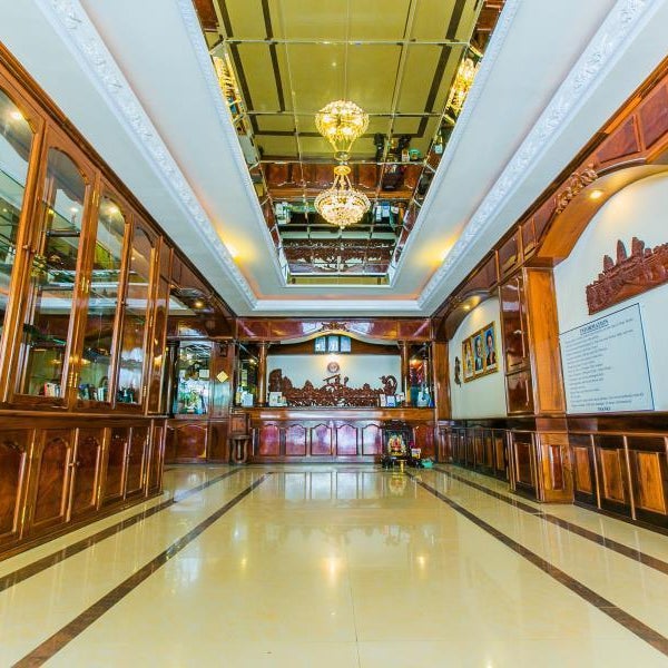 Star Hotel Thumbnail