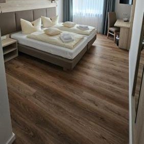 Riverhouse Thumbnail