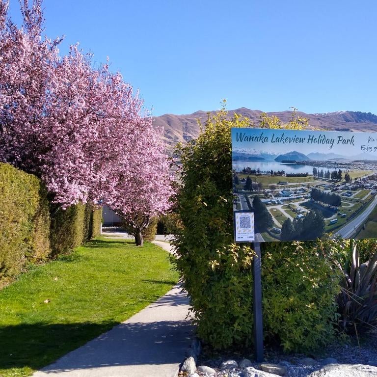 Hampshire Holiday Parks - Wanaka Thumbnail