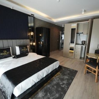 Marlen Hotel Bayraklı