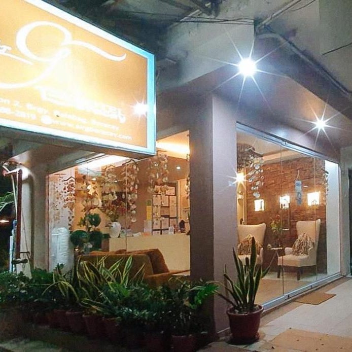 RedDoorz at Sir G Hotel D'Mall Boracay Thumbnail