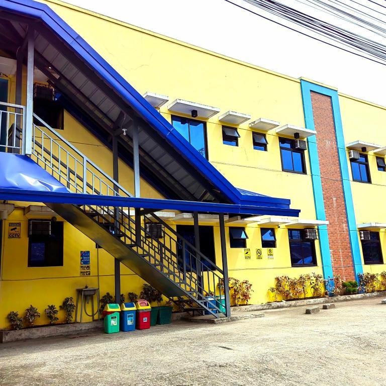 YellowPad Hotel (SM-Eco)
