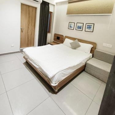 Hotel Kant by GoHotels - Near Shree Dwarkadhish Temple