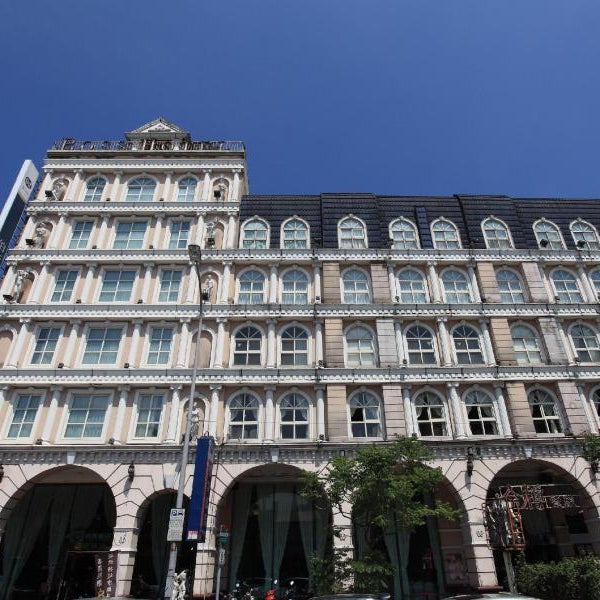 Grand Boss Hotel
