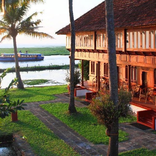 Coconut Lagoon - CGH Earth