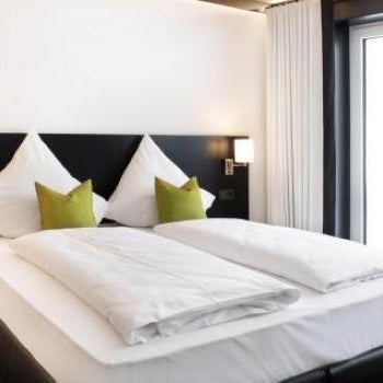 LGO Hotel by WMM Hotels