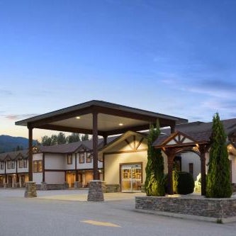 Northwinds Hotel Revelstoke Thumbnail