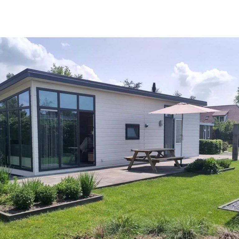 Knus chalet Heidebloem Recreational purposes only