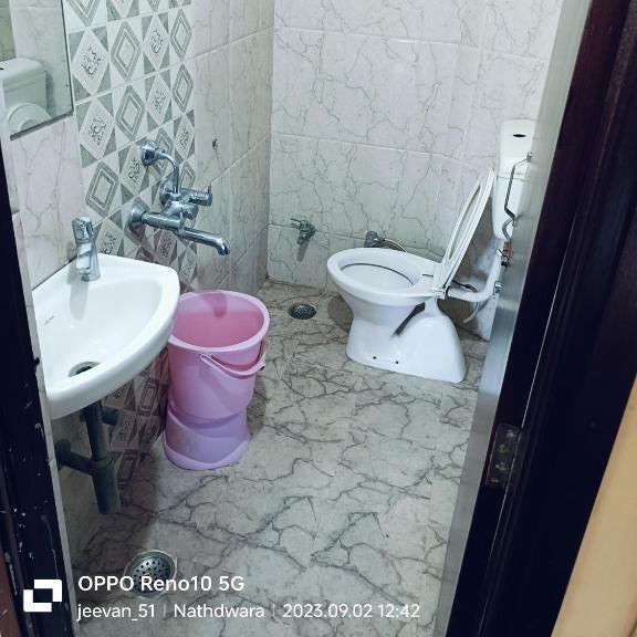 Hotel Gopi Vallabh 