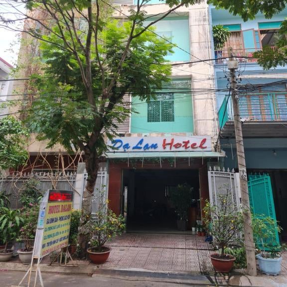 Khách sạn Dạ Lan Thumbnail