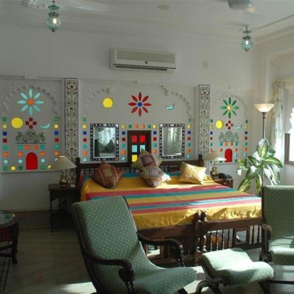 Raj Niwas Hotel