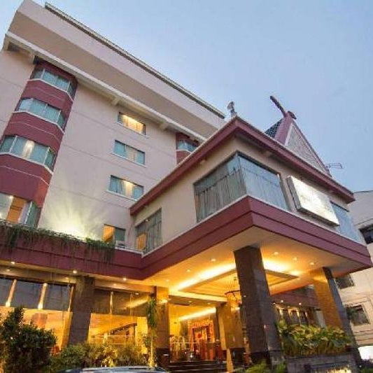 Grand Zuri Pekanbaru Hotel