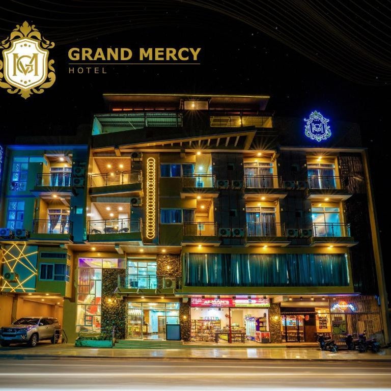 Grand Mercy Hotel