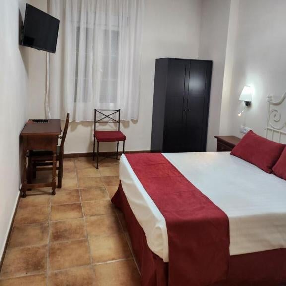 Hotel H28 Camas
