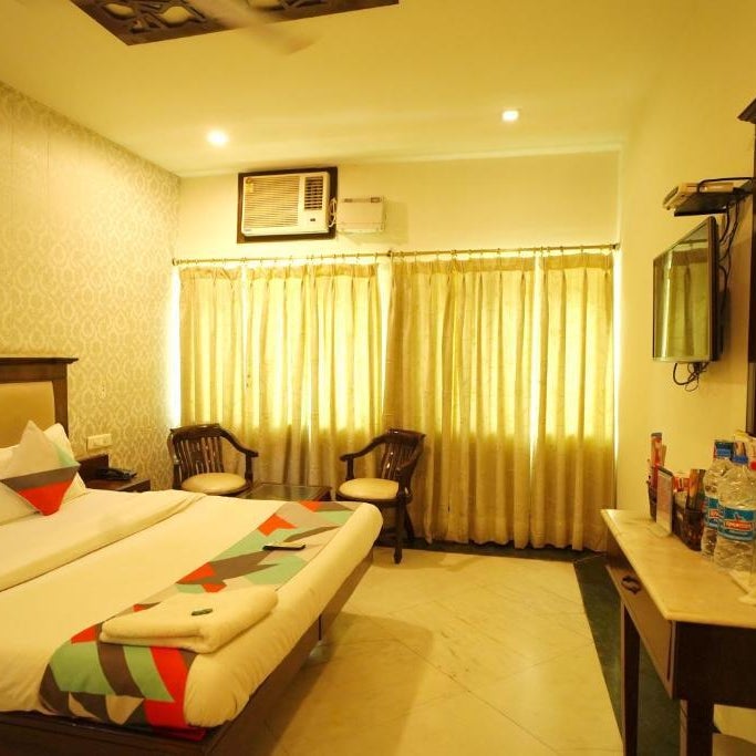 Hotel VRS INNS Thumbnail
