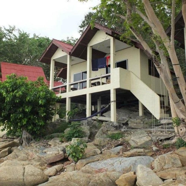 Sunrise Villas Seaview Thumbnail