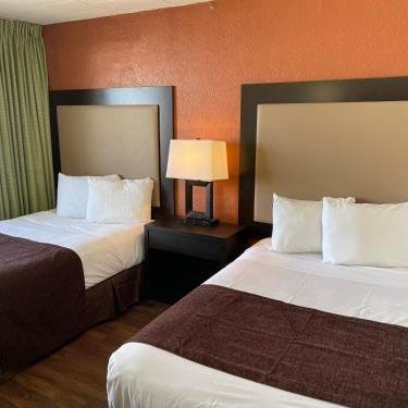 Tropicana Motel Thumbnail