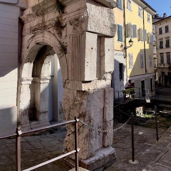 Trionfo Your Home - Piazza Unita'