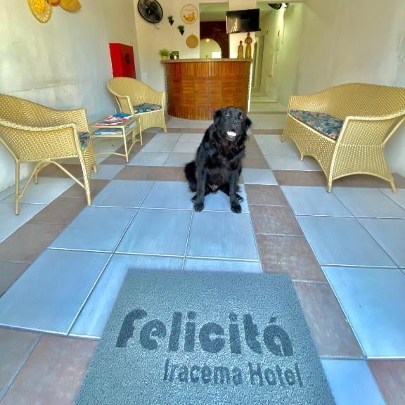 Felicità Praia Hotel
