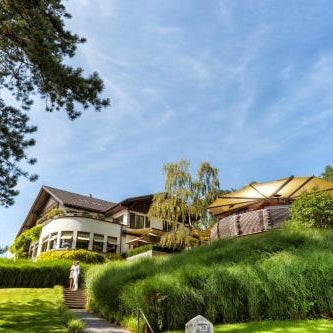 Park Hotel Sonnenhof - Relais & Châteaux Thumbnail