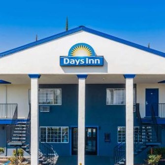Days Inn by Wyndham Red Bluff Thumbnail