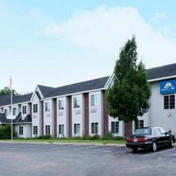 Americas Best Value Inn & Suites Racine Thumbnail